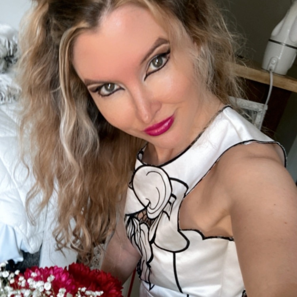 Meet Paula - CEO/Founder @ RICKETY RACK!